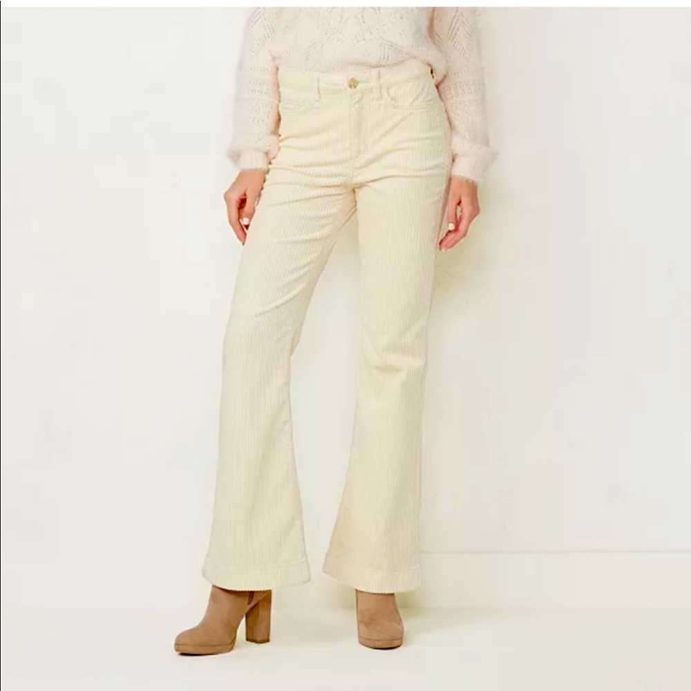 Flare-Leg High-Waisted Jeans